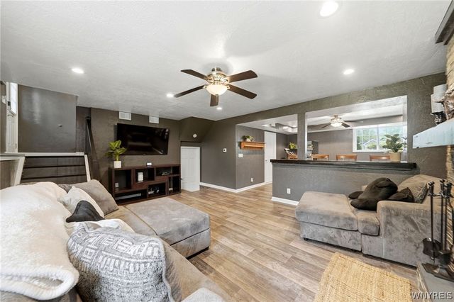 5015 Mckinley Parkway, Hamburg, NY 14075