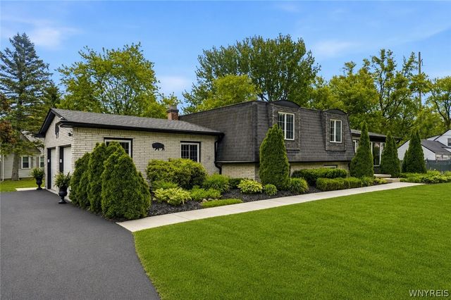 5015 Mckinley Parkway, Hamburg, NY 14075
