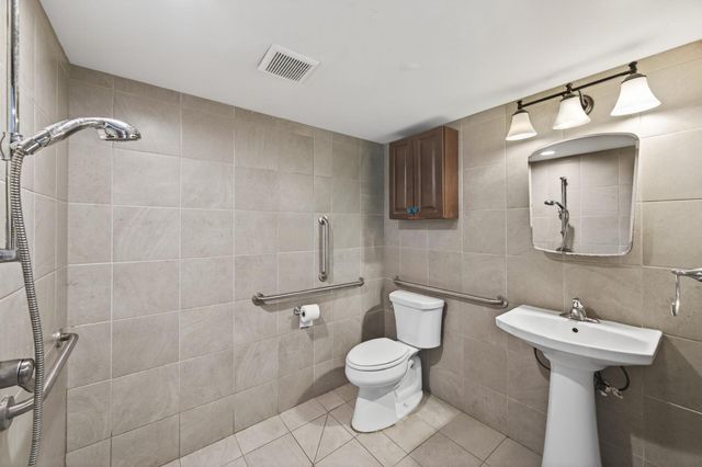 3916 Main Street NE, Columbia Heights, MN 55421