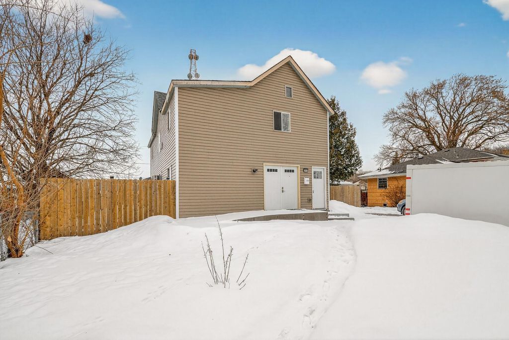 3916 Main Street NE, Columbia Heights, MN 55421