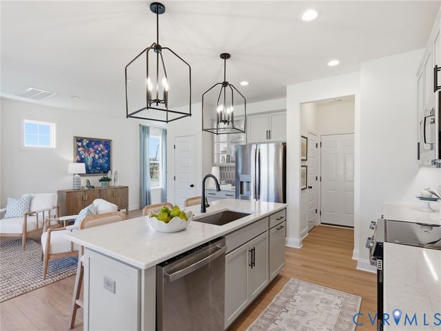 17336 Alana Dr, Moseley, VA 23120