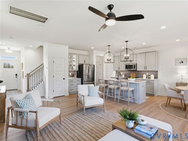 17336 Alana Dr, Moseley, VA 23120