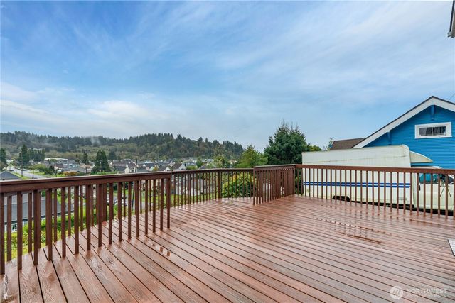 605 Emerald Court, Hoquiam, WA 98550