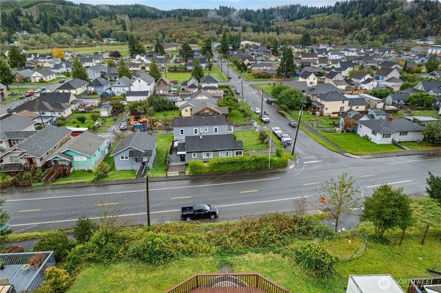 605 Emerald Court, Hoquiam, WA 98550