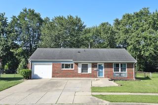 601 Daventry Lane, Columbus, OH 43230