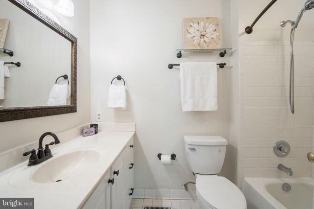 17 BOYNE CT, Lutherville Timonium, MD 21093