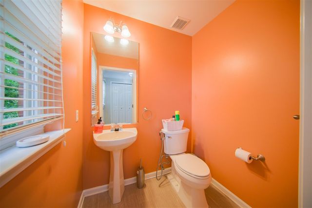 7803 Hampton Court, Ypsilanti, MI 48197