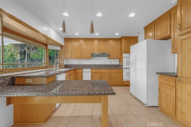 551 S Paseo Lucero, Anaheim, CA 92807