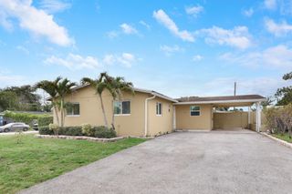 827 Caroline Avenue, West Palm Beach, FL 33413