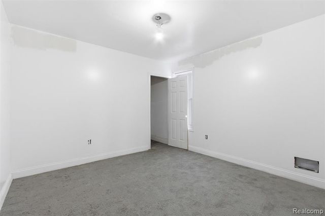 3109 E Canfield Street, Detroit, MI 48207