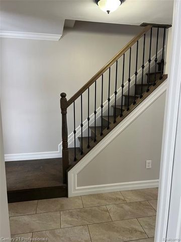 16808 Kingsbrooke Drive, Clinton Township, MI 48038