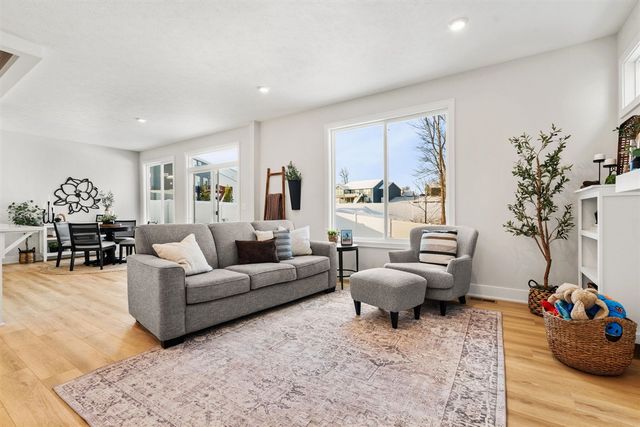 1729 Thyme Drive, Byron Center, MI 49315