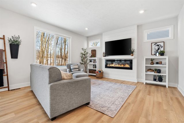 1729 Thyme Drive, Byron Center, MI 49315