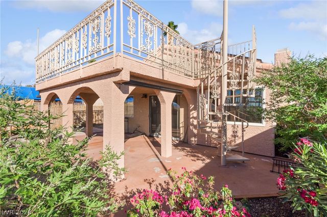 2313 Ray Kanel Drive, Las Vegas, NV 89156