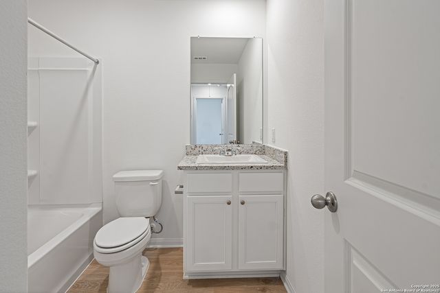 15102 Telfaire Meadow, Von Ormy, TX 78073