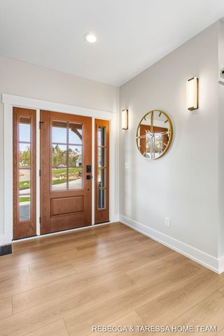 400 Sabine Drive 8, Muskegon, MI 49442
