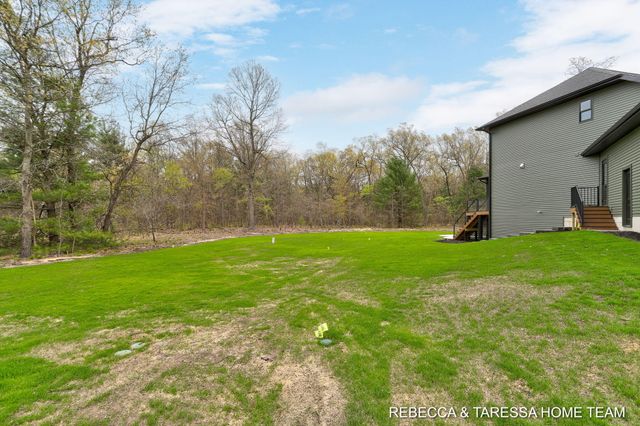 400 Sabine Drive 8, Muskegon, MI 49442
