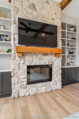 400 Sabine Drive 8, Muskegon, MI 49442