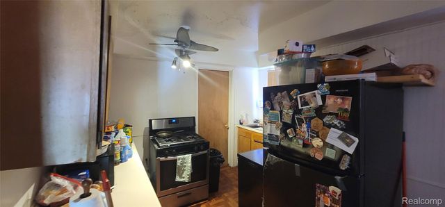 7777 W Outer Drive, Detroit, MI 48235