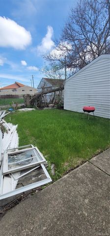 7777 W Outer Drive, Detroit, MI 48235