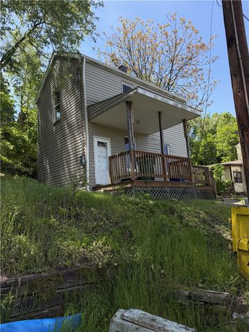 66 Transvaal Ave, Ross Twp, PA 15212