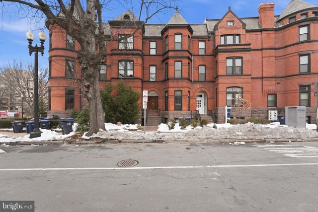 2211 WASHINGTON CIR NW, Washington, DC 20037