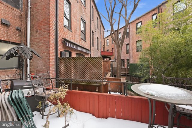 2211 WASHINGTON CIR NW, Washington, DC 20037