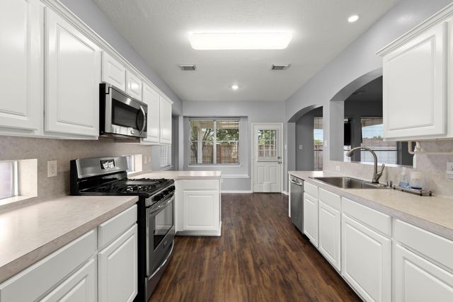 4838 Pinder Lane, Pearland, TX 77584