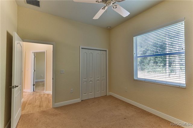 5 SAINTPAULIA Street, Homosassa, FL 34446