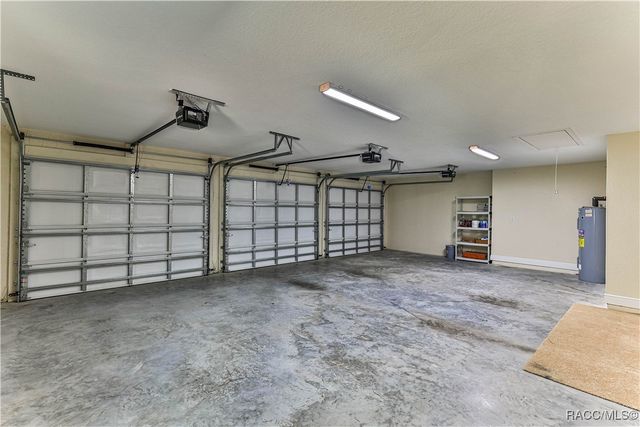 5 SAINTPAULIA Street, Homosassa, FL 34446