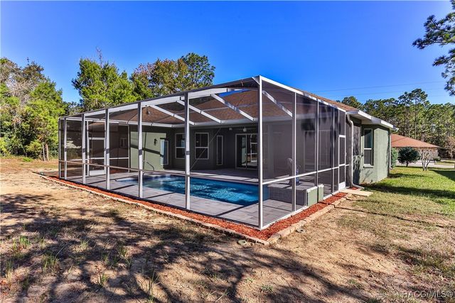 5 SAINTPAULIA Street, Homosassa, FL 34446