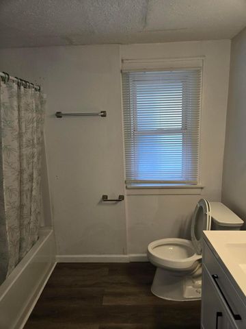 127 N Burgess Avenue, Columbus, OH 43204