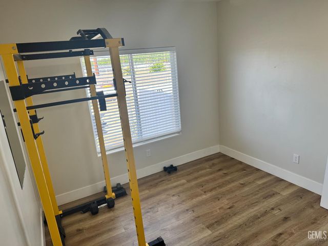 5707 Bussell Road, Bakersfield, CA 93314