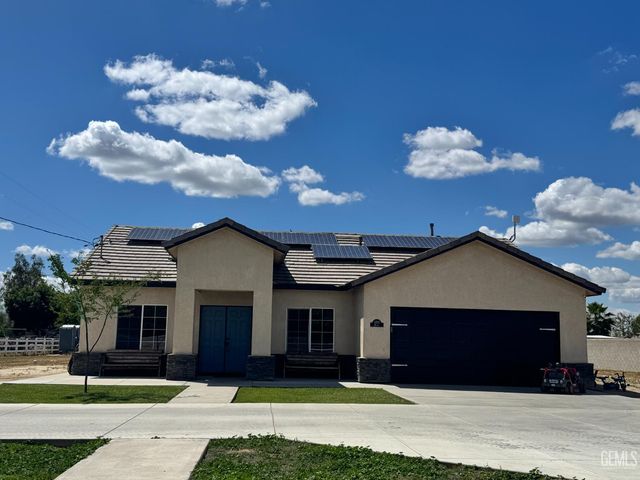 5707 Bussell Road, Bakersfield, CA 93314