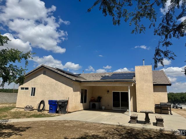 5707 Bussell Road, Bakersfield, CA 93314
