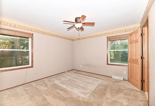 721 Oak Ridge COURT, Waukesha, WI 53188