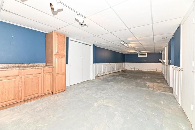 721 Oak Ridge COURT, Waukesha, WI 53188