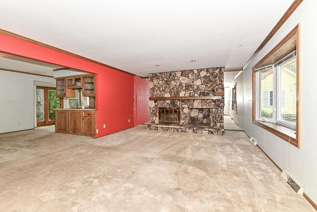 721 Oak Ridge COURT, Waukesha, WI 53188
