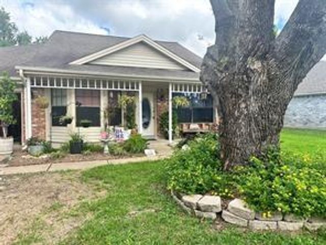 12031 Kleinmeadow Drive, Houston, TX 77066