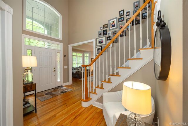66 Carol Lane, Poughquag, NY 12570