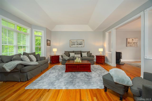 66 Carol Lane, Poughquag, NY 12570