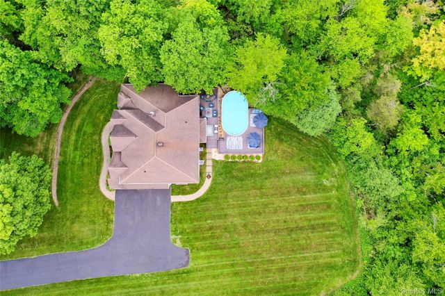 66 Carol Lane, Poughquag, NY 12570