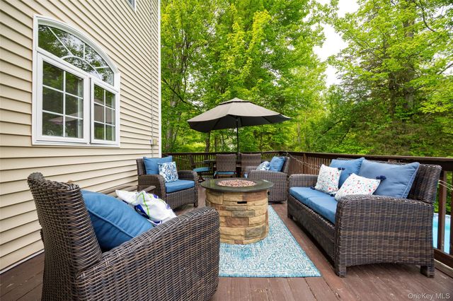 66 Carol Lane, Poughquag, NY 12570