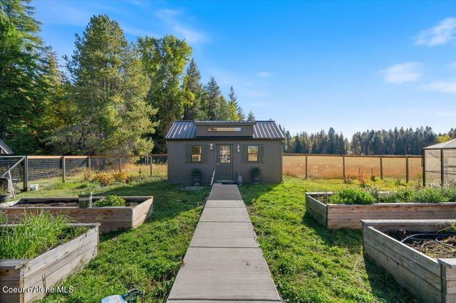 713 N Center Valley Rd, Sandpoint, ID 83864