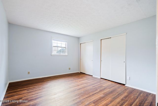 1008 Lake Way D2, Louisville, KY 40222