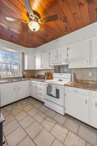 931 20th Street SE, Cedar Rapids, IA 52403