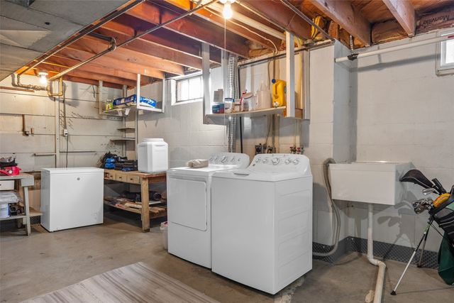 931 20th Street SE, Cedar Rapids, IA 52403