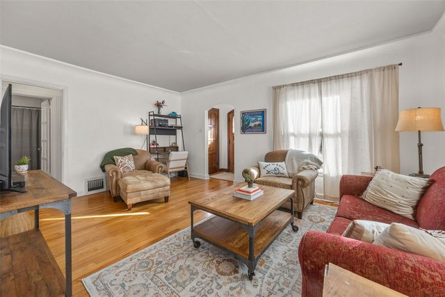 931 20th Street SE, Cedar Rapids, IA 52403