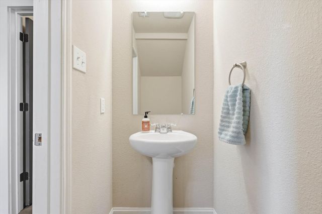 2109 Rubin Road, Fate, TX 75189