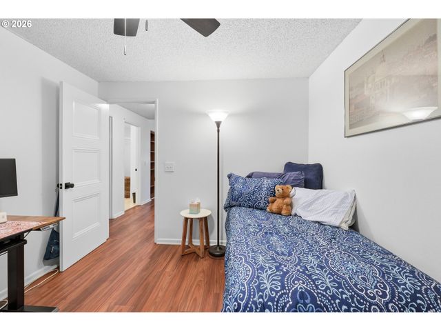 219 CERVANTES 219, Lake Oswego, OR 97035